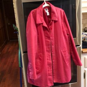 Women’s raincoat